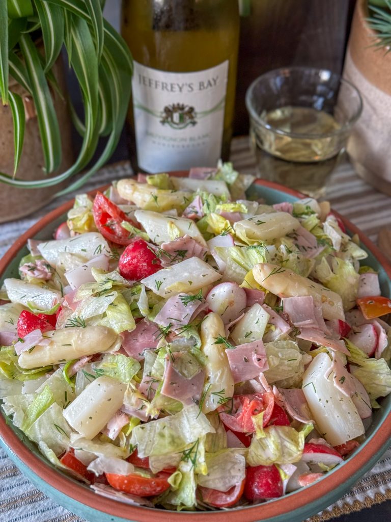 gezonde salade met witte asperges