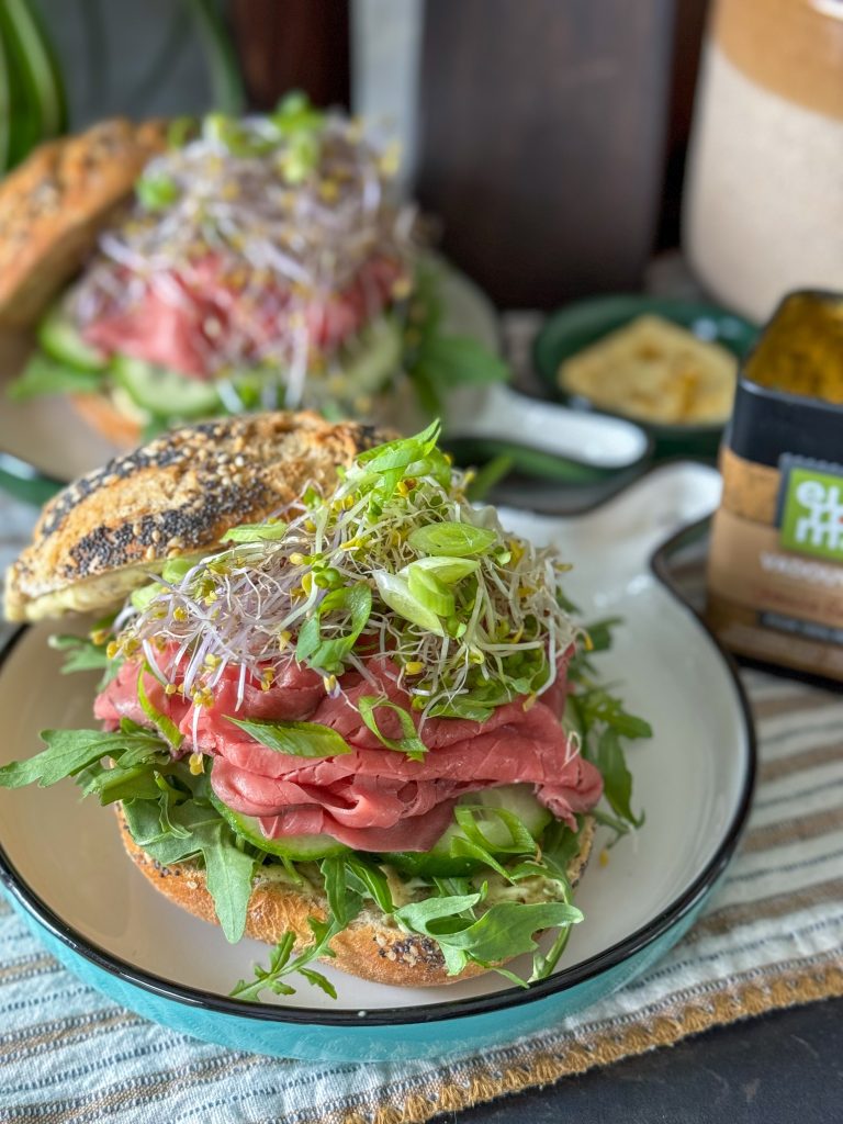 broodje rosbief met Vadouvan mayonaise