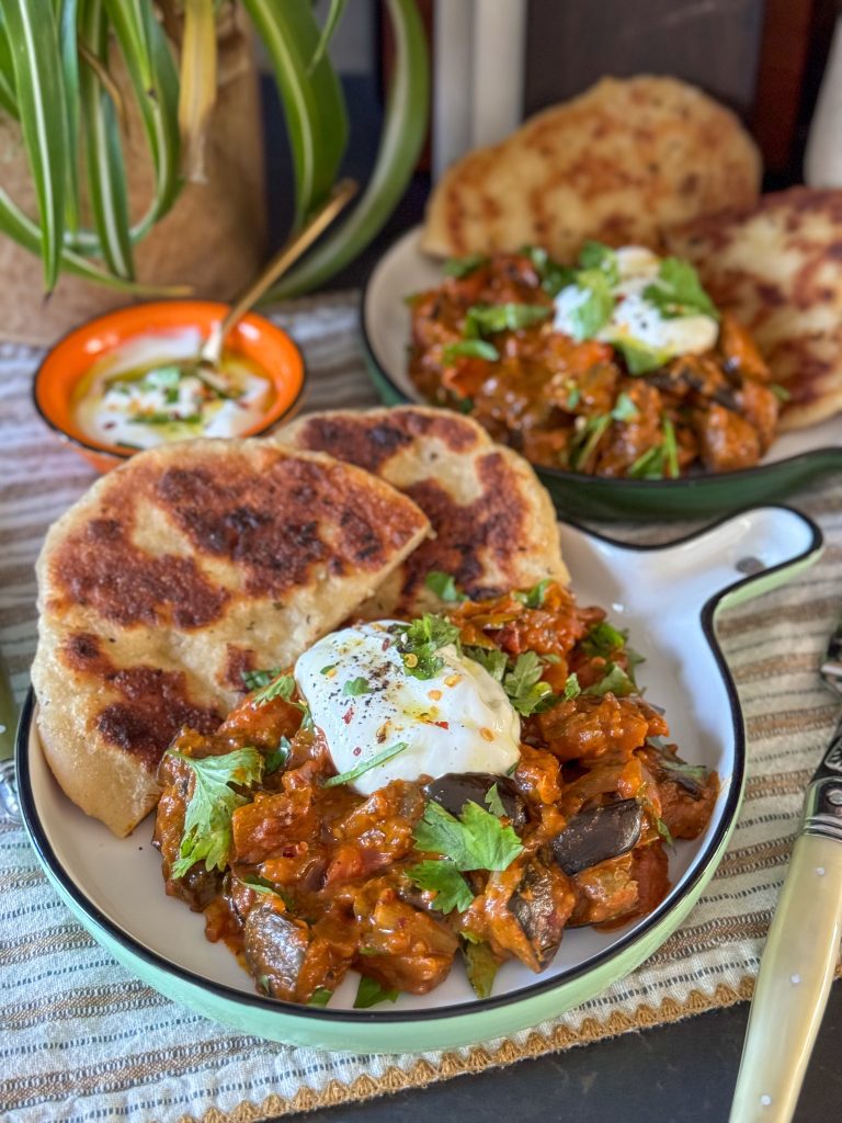 vegetarische aubergine curry stoof 