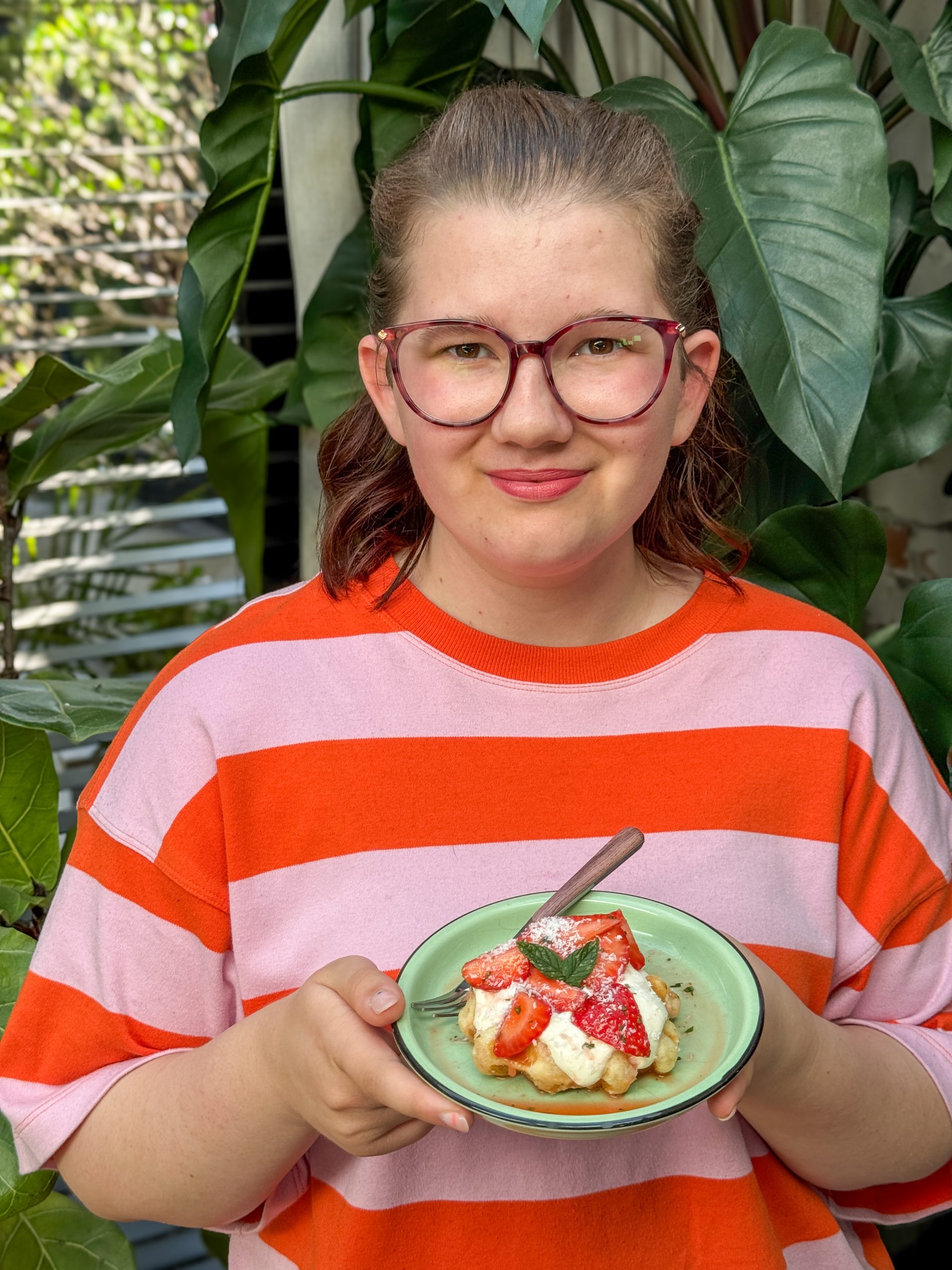 Beaudine met wafels en aardbeien