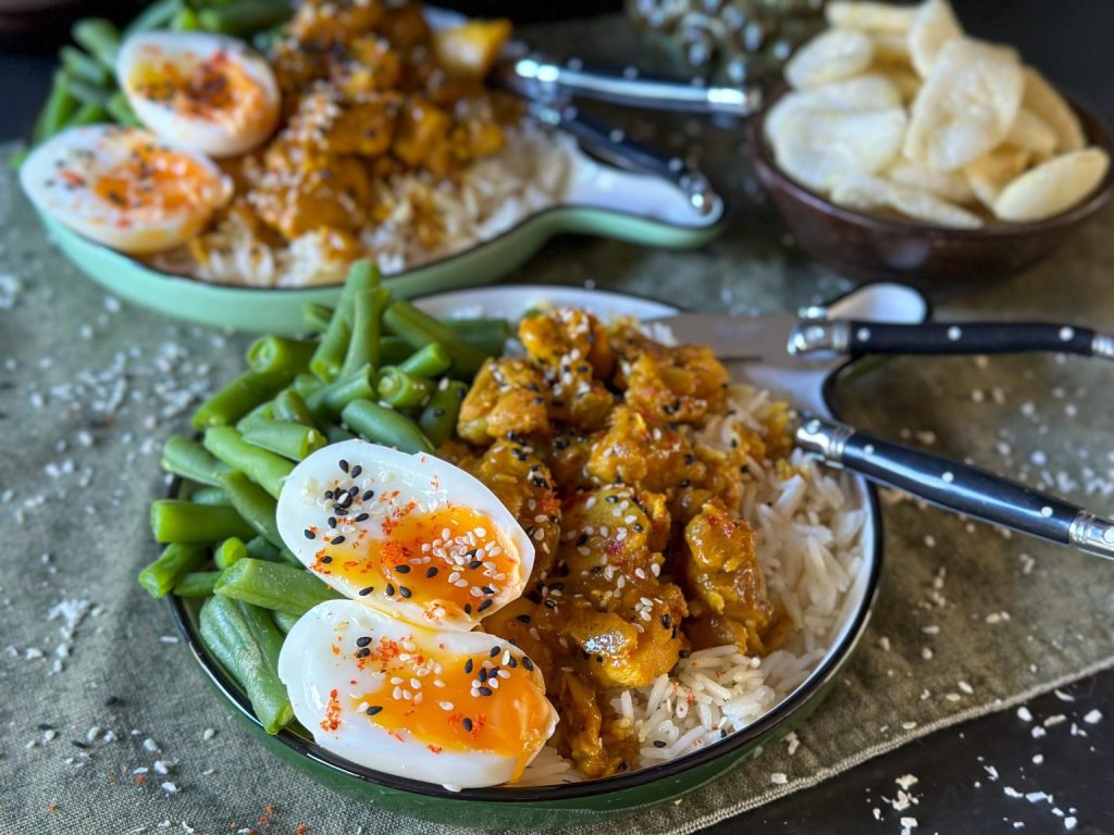 kip in kruidige oestersaus met rijst en groenten - recept met kip uit onze keuken