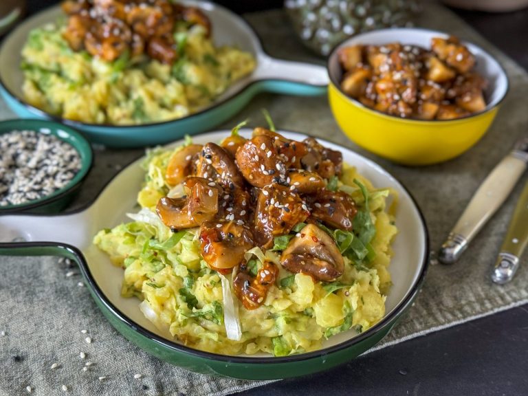 Andijviestamppot met sticky gebakken champignons