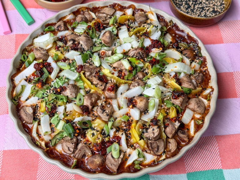 Gyoza ovenschotel met ketjapsaus - makkelijk recept