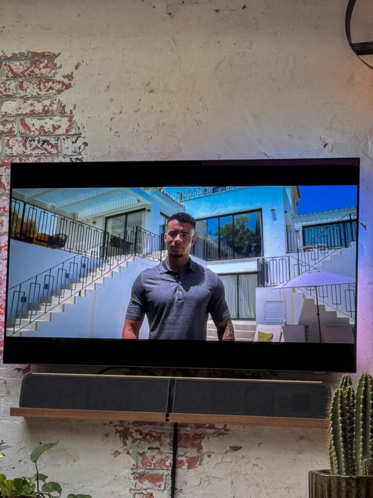 Documentaire kijken op de tv