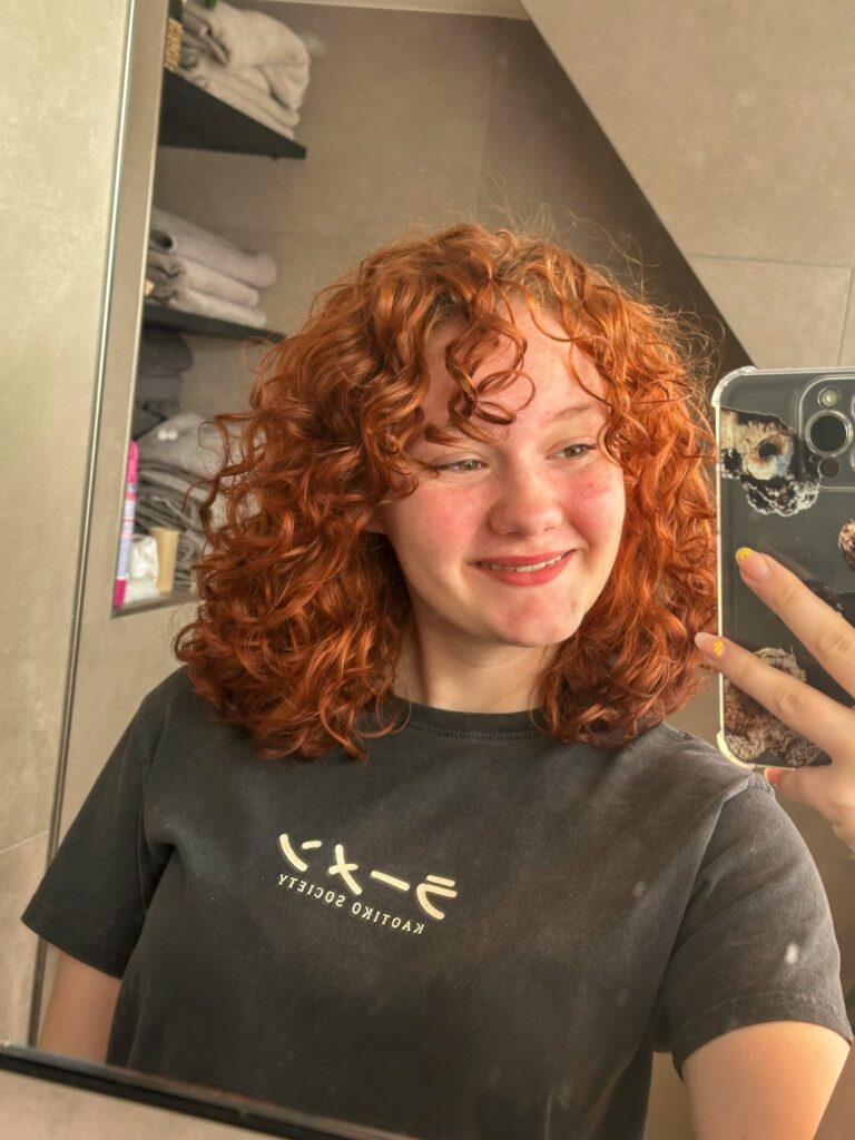 Amaranthe met mooie krullen