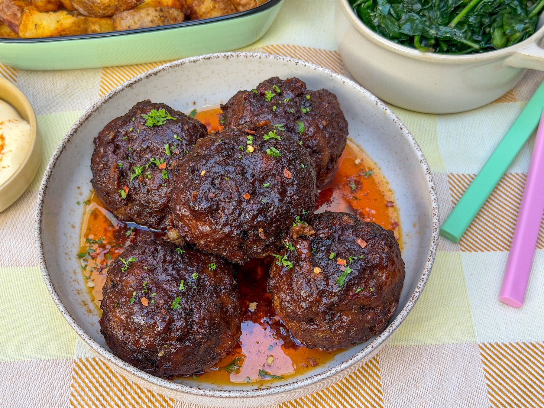 gehaktballen maken in jus basisrecept