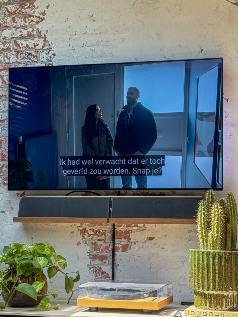 Blind gekocht op de tv kijken
