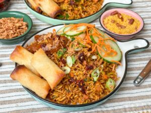 vegetarische nasi met loempia's uit weekmenu 20