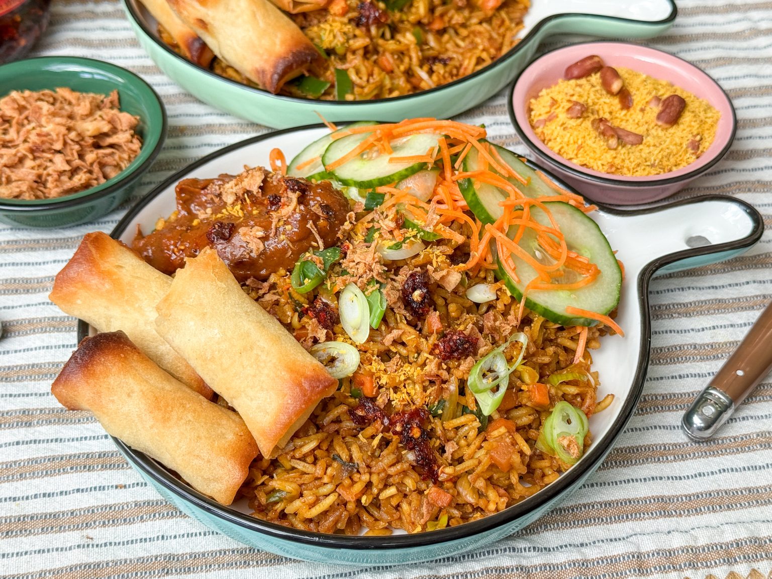 vegetarische nasi met loempia's uit weekmenu 20