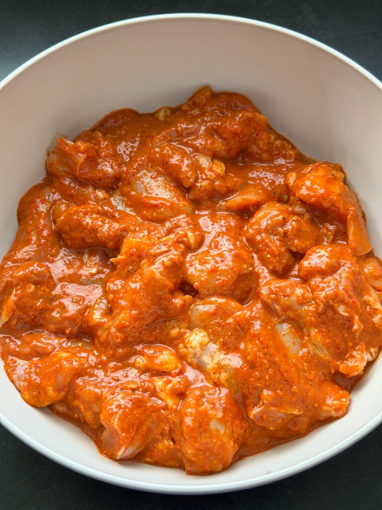 kip marineren in marinade