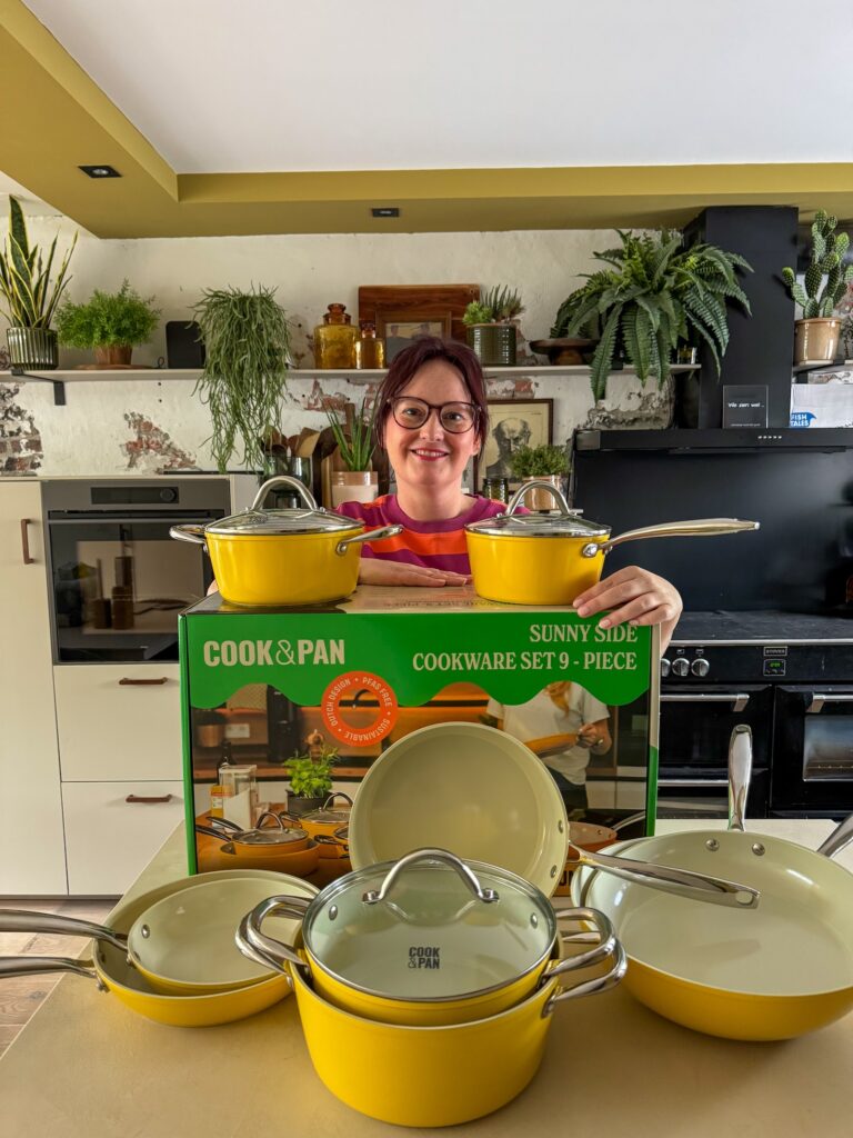 Marie Louise met cook and pan pakket