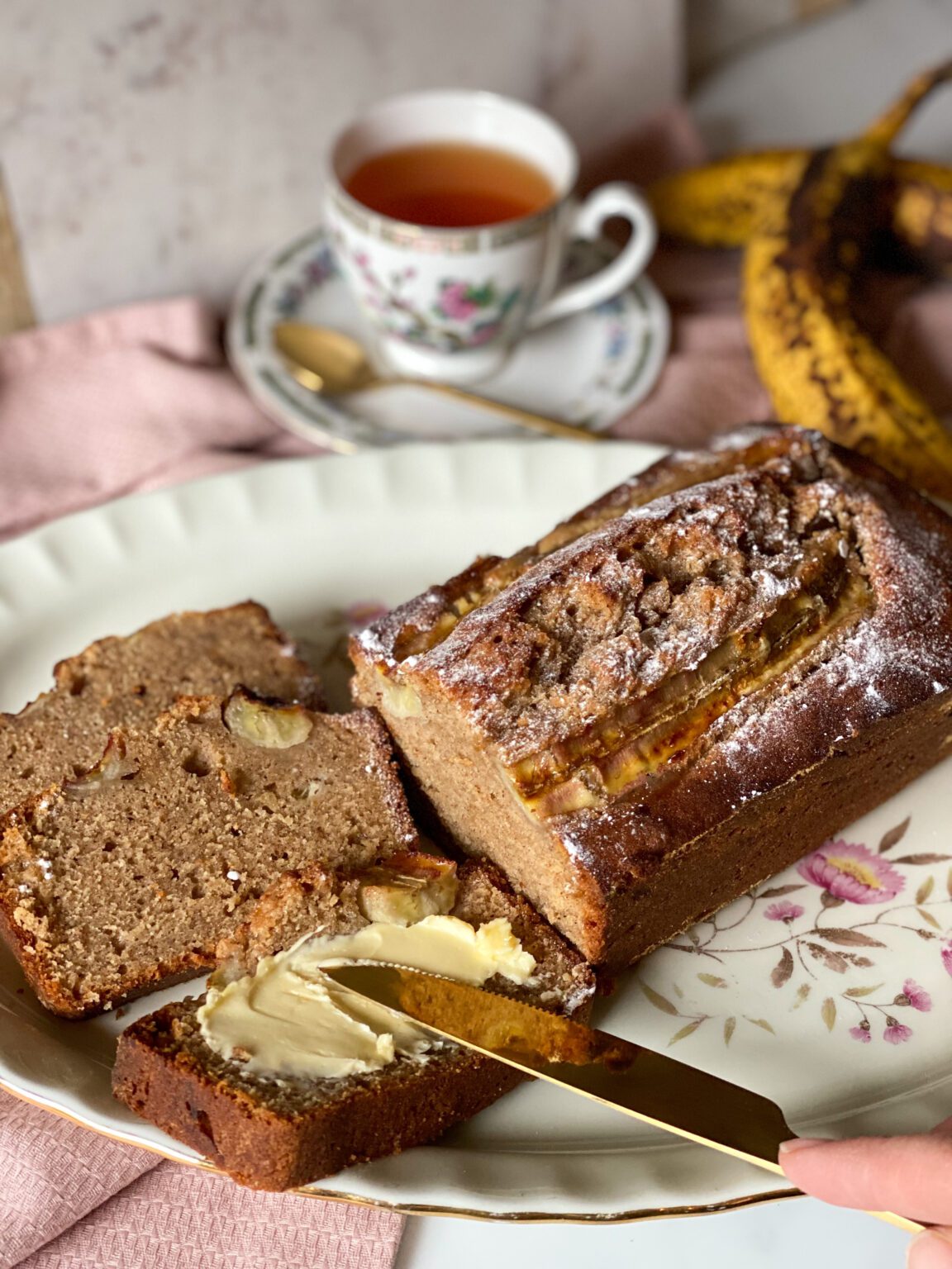 Bananenbrood Met Kaneel Familie Over De Kook