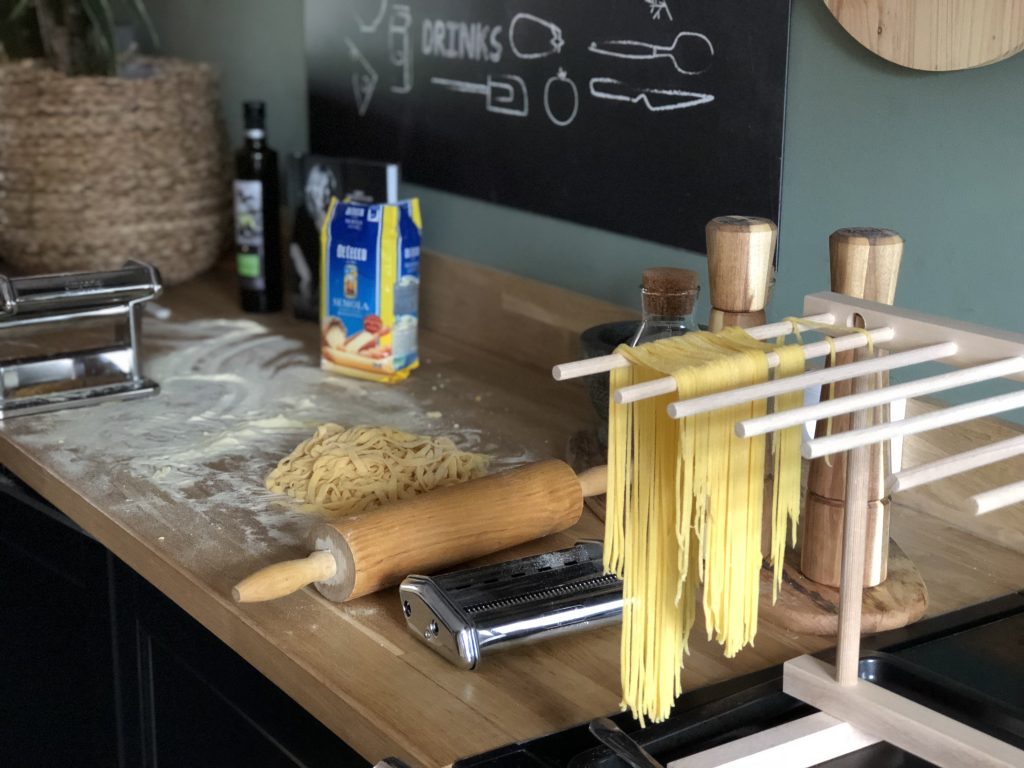 interval Indirect alcohol zelf pasta maken als beginneling - Familie over de kook