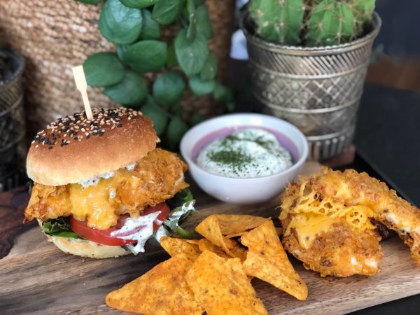 kipburgers-met-doritos-1