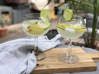 Zomerse cocktail met limoen en gember
