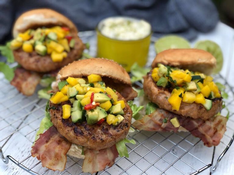 kipburger met mangosalsa en limoenmayonaise kipburgers met mangosalsa