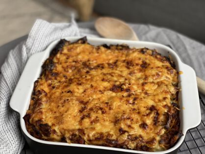 prei ovenschotel met gehakt en bechamelsaus