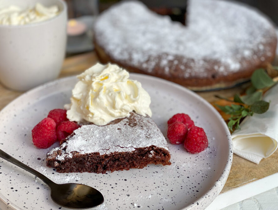 Kladdkaka cake maken: Zweedse chocolade taart