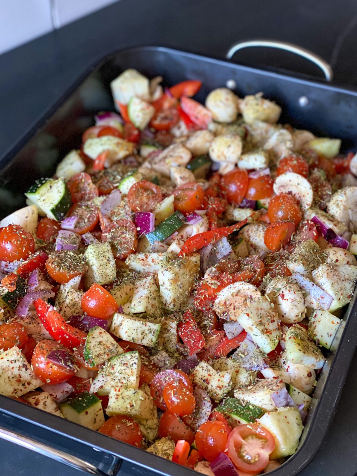 Pasta Met Geroosterde Groenten En Chorizo Familie Over De Kook