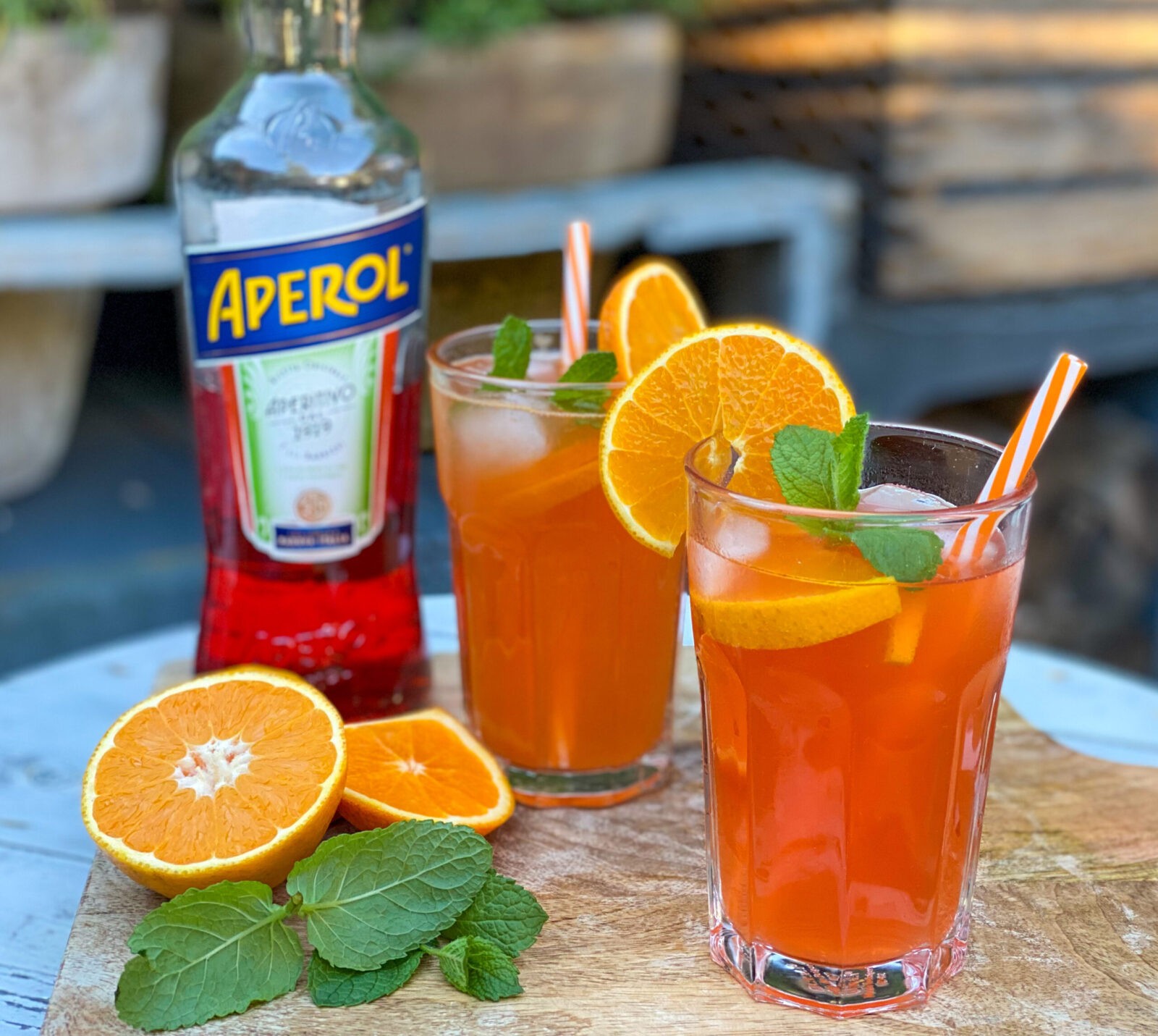 Aperol cocktail met bitter lemon