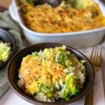 romige rijst ovenschotel met broccoli, bechamelsaus en kaas