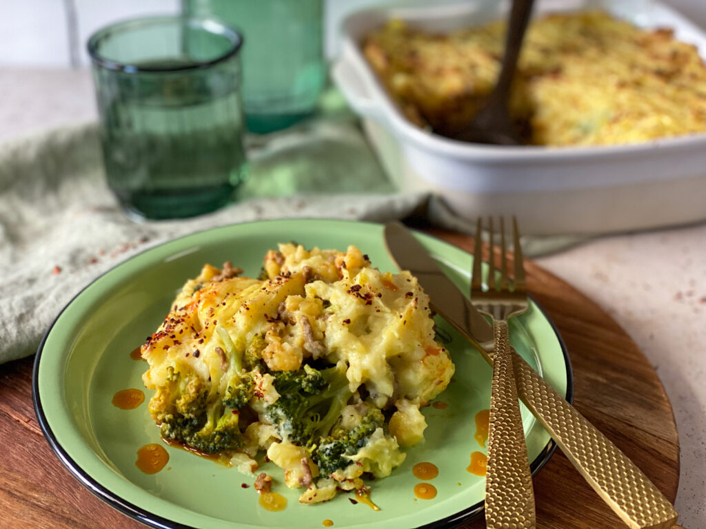 7 recepten met broccoli : broccoli ovenschotel met gehakt en Boursin