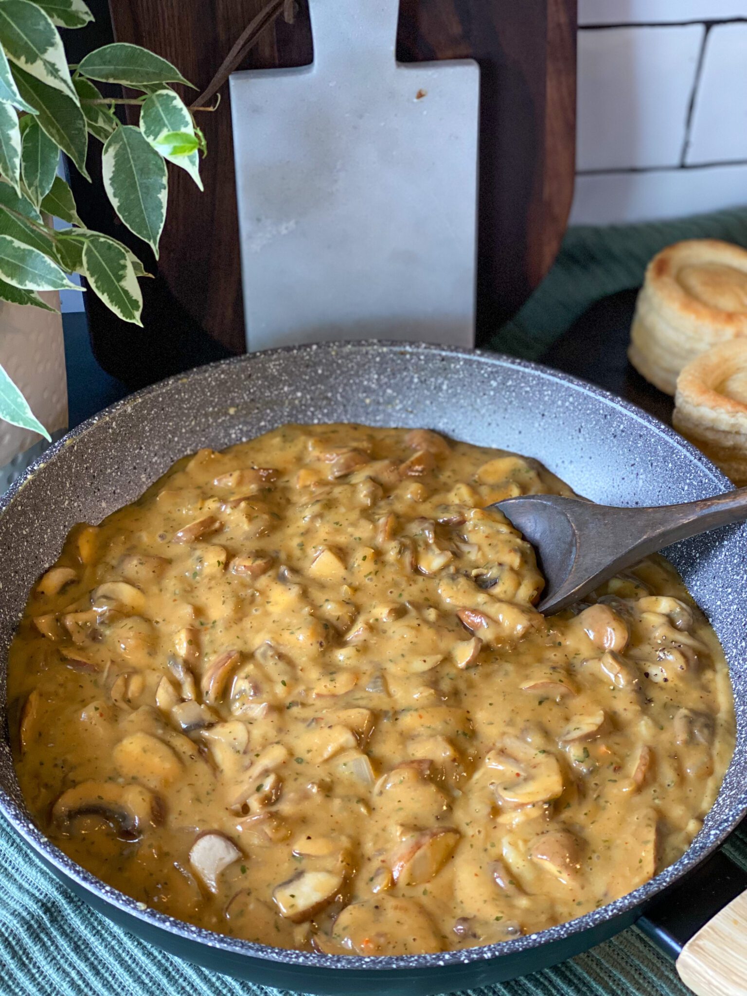 Pasteitjes met vegan champignon ragout - Familie over de kook