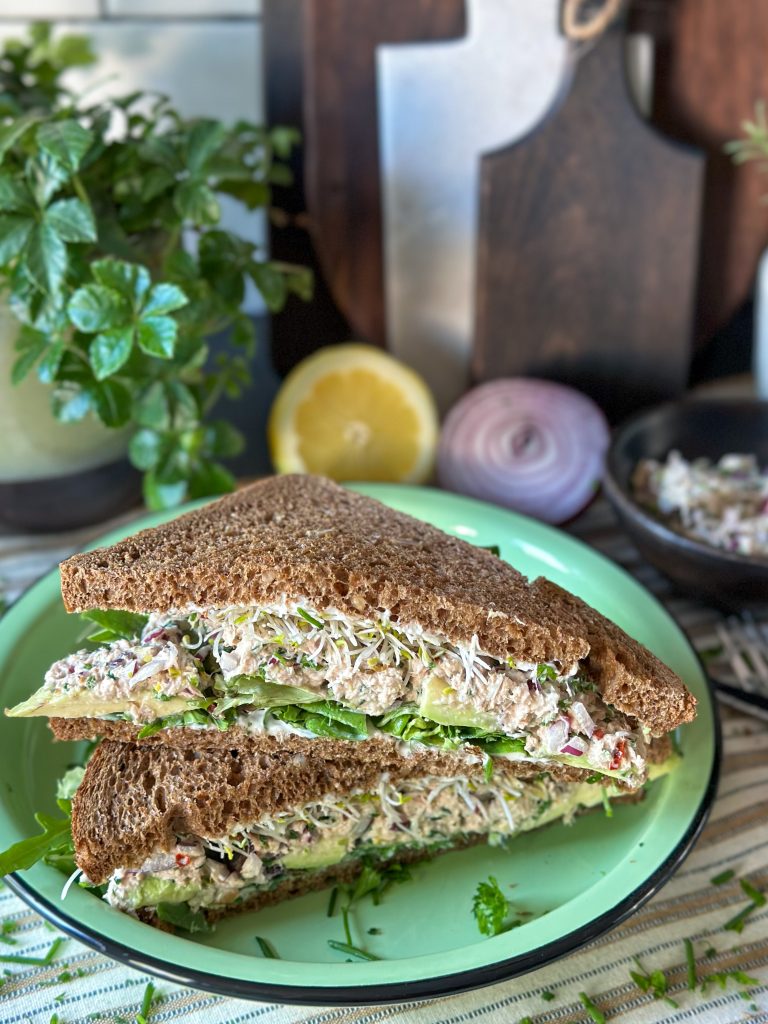 sandwich met citroen tonijnsalade 