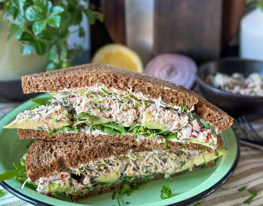 sandwich met citroen tonijnsalade