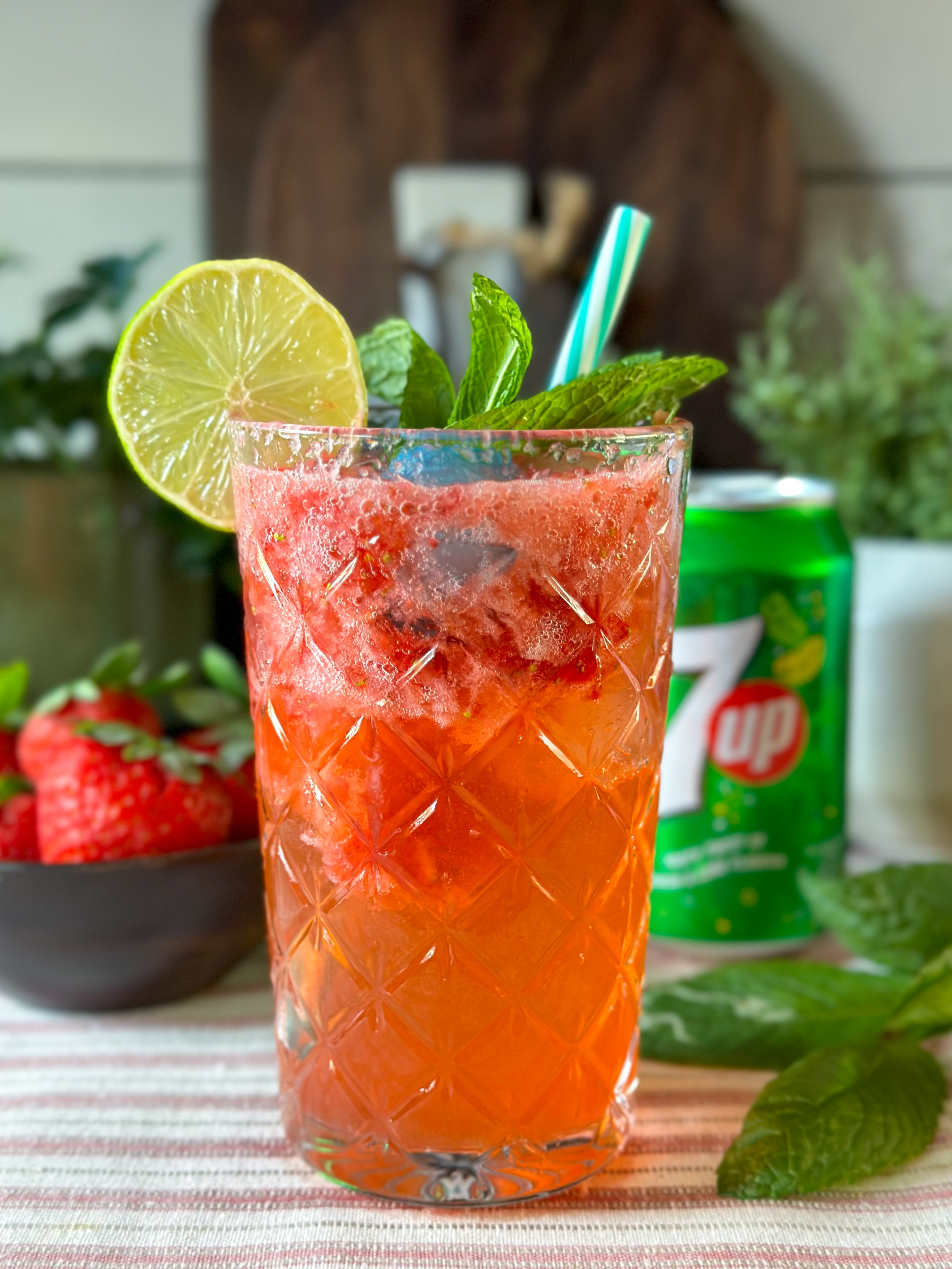 Mocktail Met Aardbeien En Up Familie Over De Kook