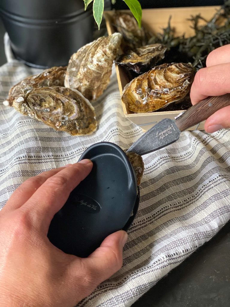 hoe maak je oesters open en schoon
