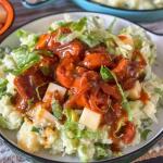 Stamppot met gebakken chorizo uit het artikel over zomerse stamppot recepten – kruidige andijviestamppot met Spaanse twist