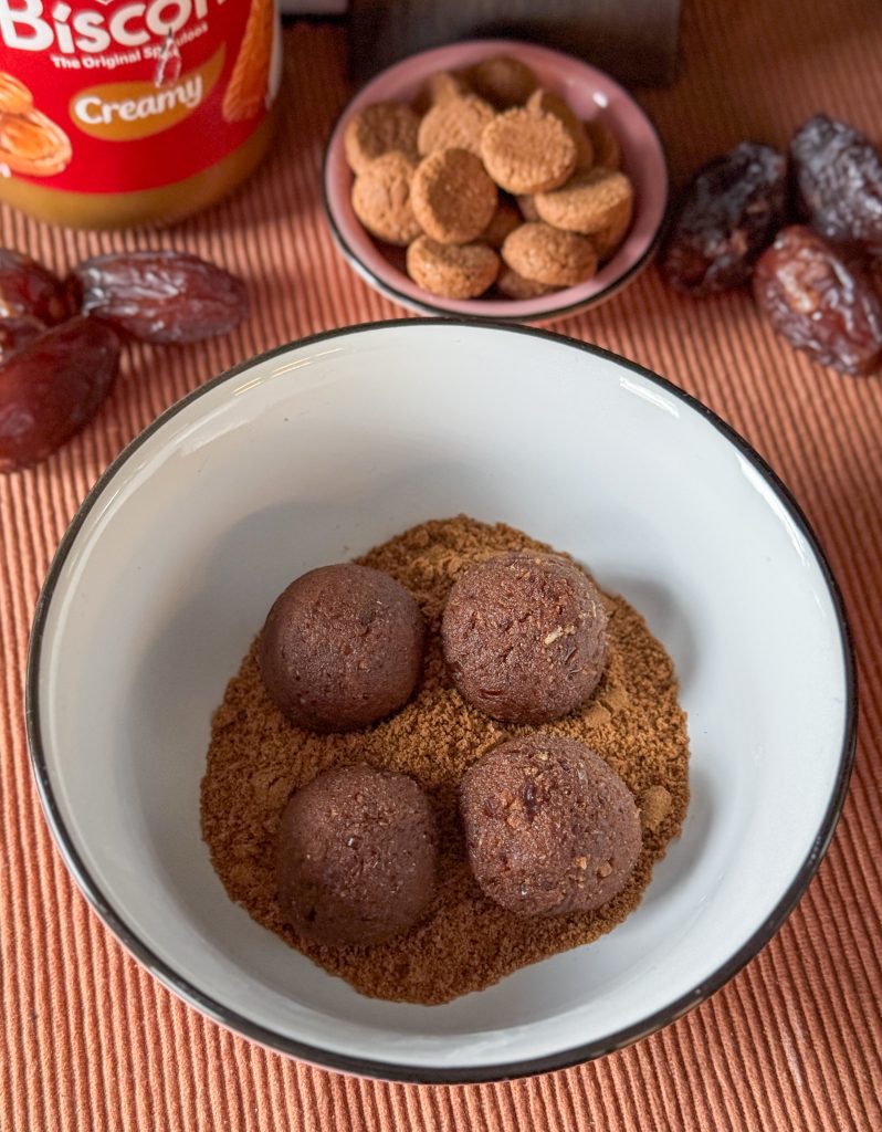 Speculaas dadelballetjes met Biscoff