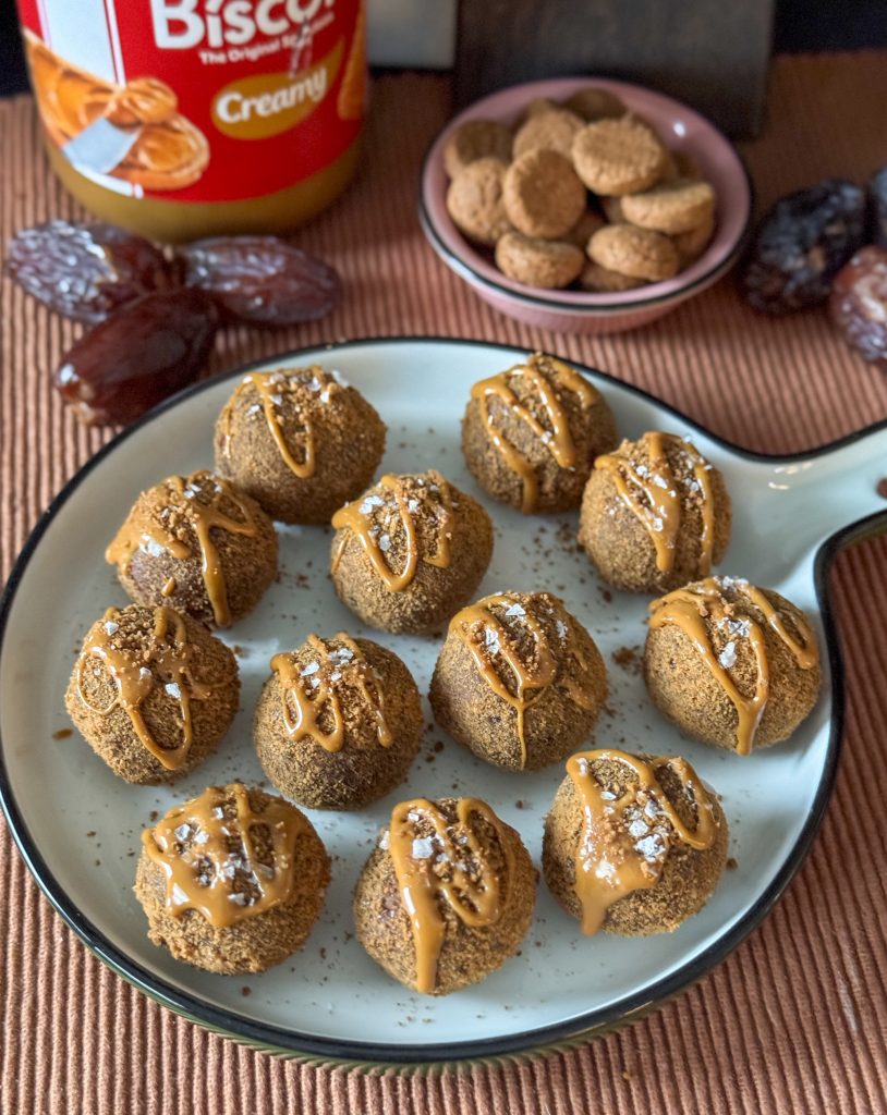 speculaas dadelballetjes met Biscoff en kruidnoten