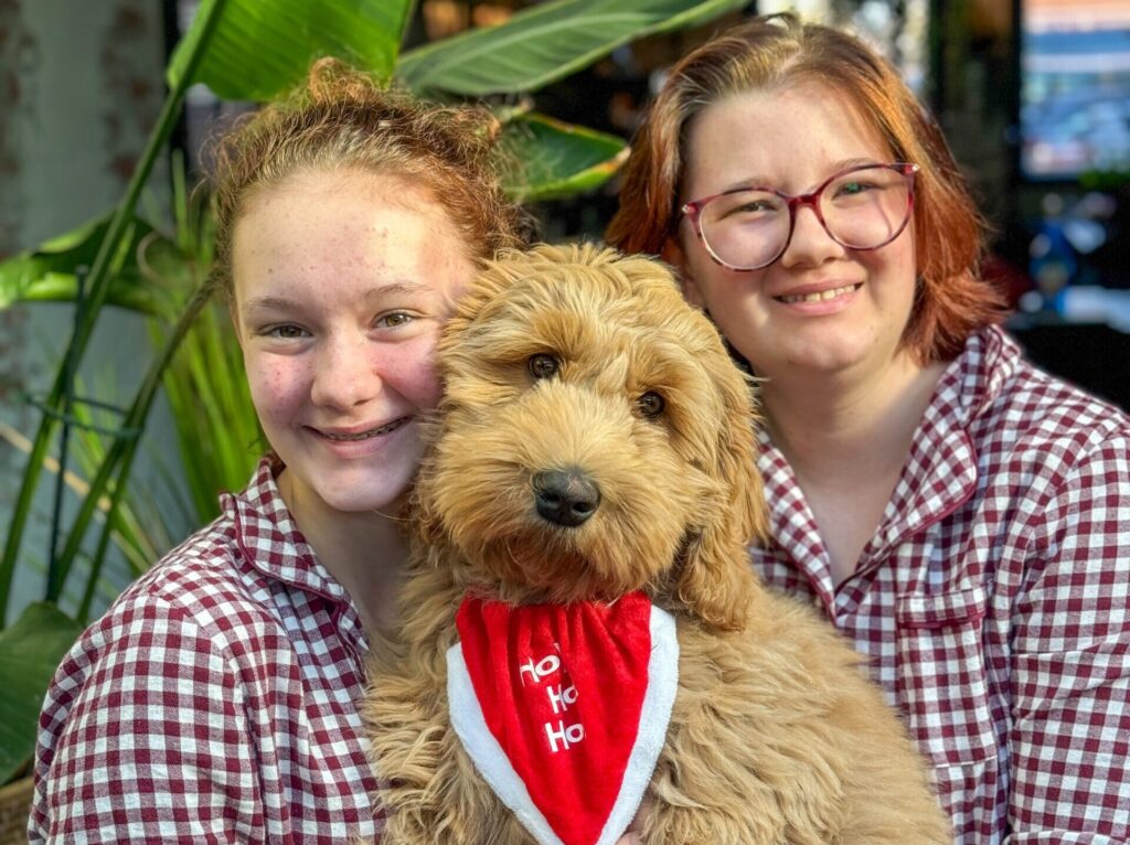 thuis bij familie over de kook