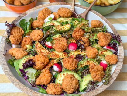 Salade met kipnuggets: krokant en zomers